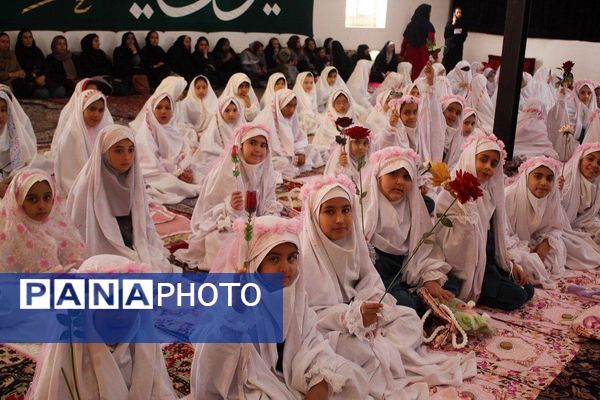 مراسم لبخند فرشته‌ها در شهرستان بام و صفی آباد