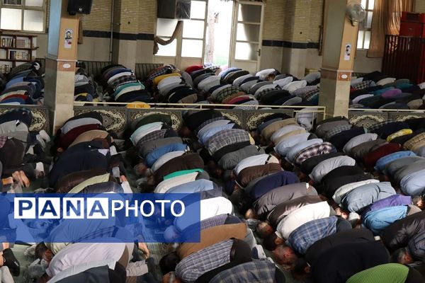 حضور پرشور مردم پاکدشت در نماز عید فطر