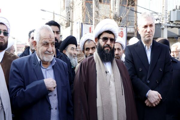 راهپیمایی ۲۲ بهمن در شهرستان پاکدشت 