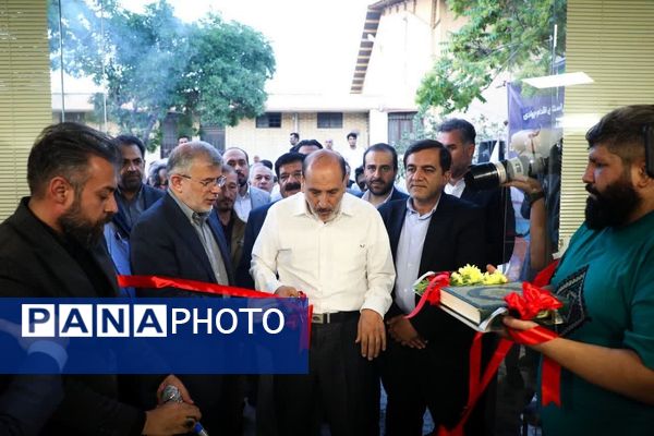 استخر مجموعه فرهنگی ایثار افتتاح شد