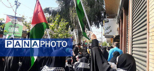 جلوه هایی از راهپیمایی روز جهانی قدس در قم