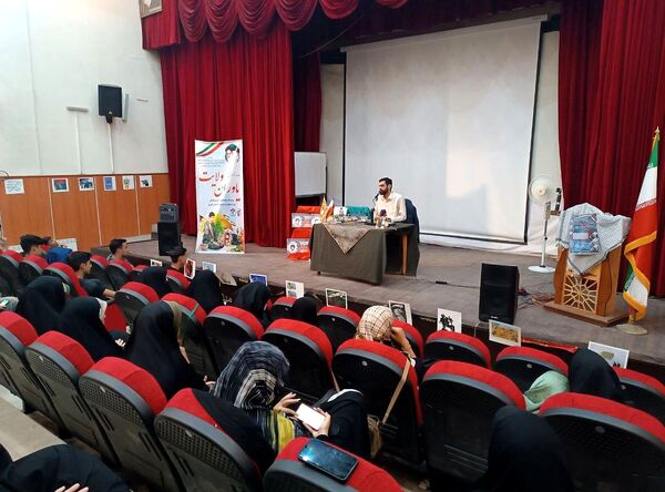 آغاز دوره «یاوران ولایت ۱۴۰۴» روز دوم در فرهنگسرای ولاء شهرری