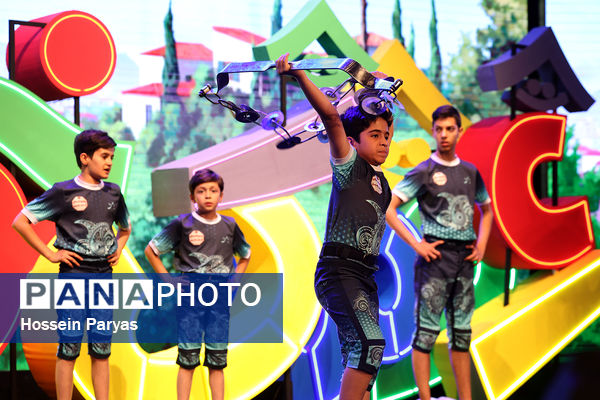 آیین اختتامیه دومین دوره جشنواره نمایش عروسکی تلویزیونی «عروسک خونه»