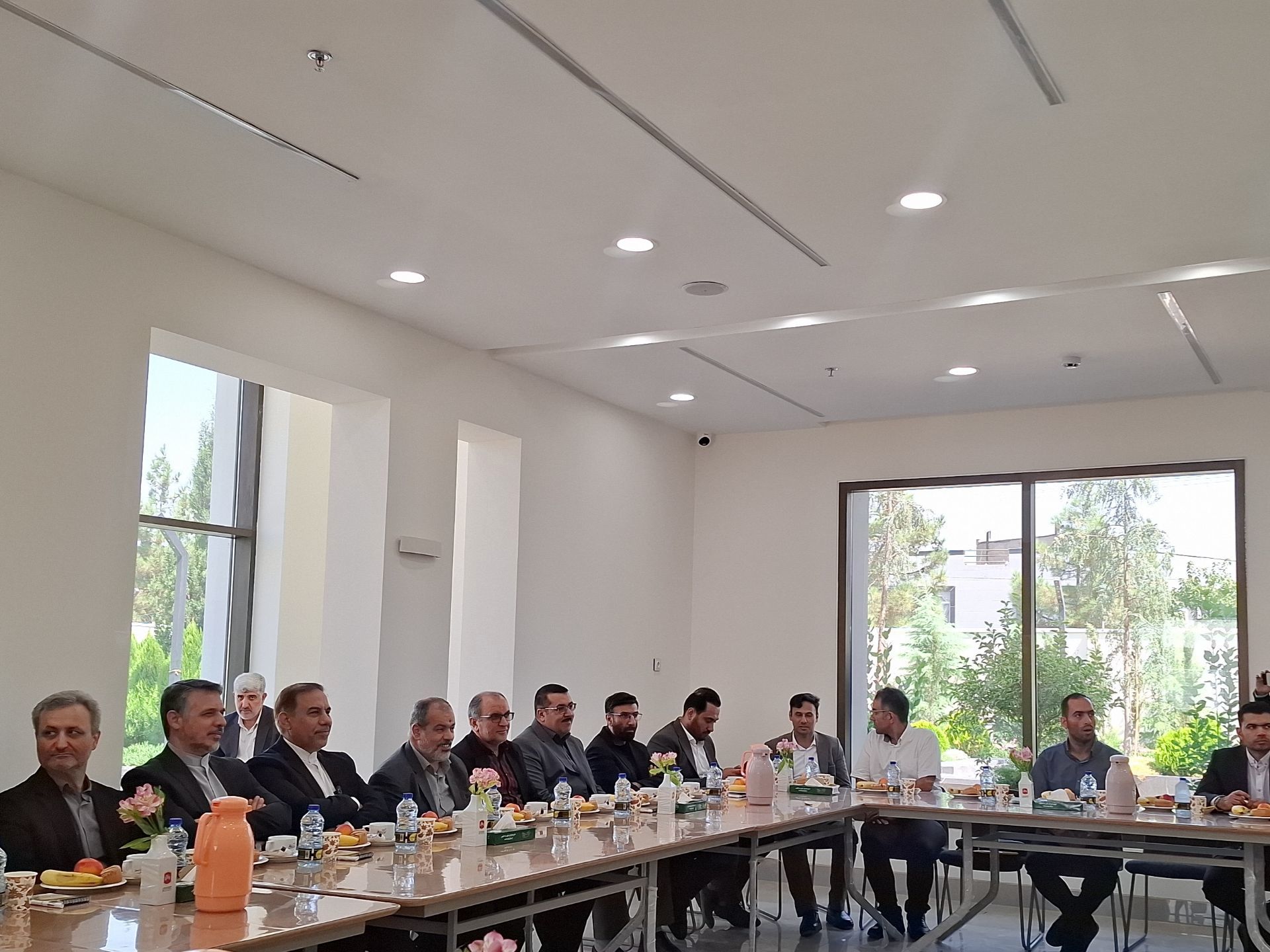 بازدید از مرکز خانه چتر موسسه خیریه گلستان علی(ع)