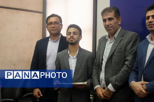 تقدیر از خبرنگاران در گلوگاه 