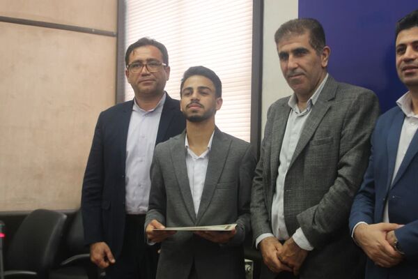 تقدیر از خبرنگاران در گلوگاه 