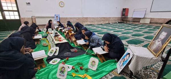 محفل انس با قرآن کریم در آموزشگاه شهید رزمی خلیل آباد