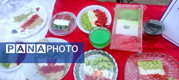 صبحانه نمادین دانش‌آموزان دبستان مولوی فین