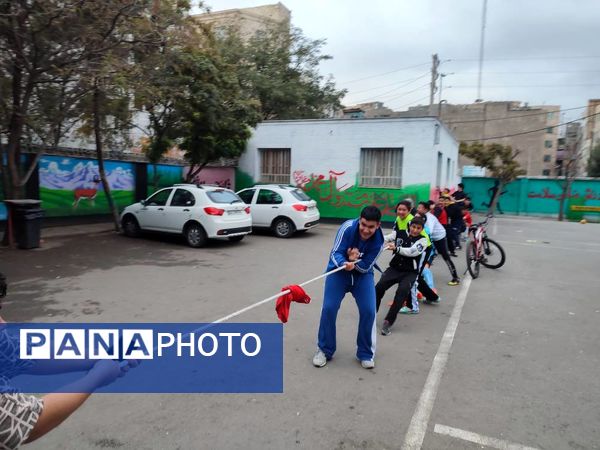 چهارمین اردو درون مدرسه‌ای دبیرستان باقرالعلوم شهر قدس