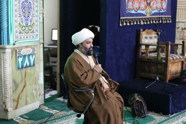 دیدار امام جمعه باقرشهر و کهریزک با معتکفین