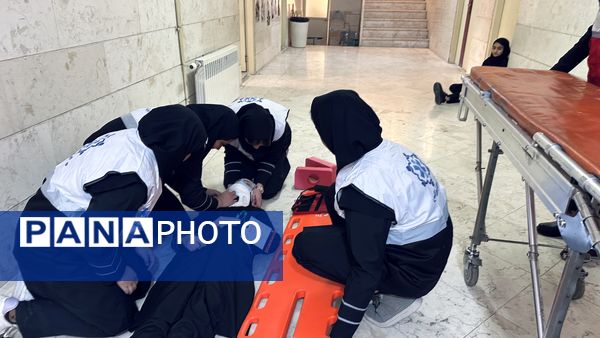 بیست و ششمین مانور سراسری زلزله و ایمنی در شهر اراک