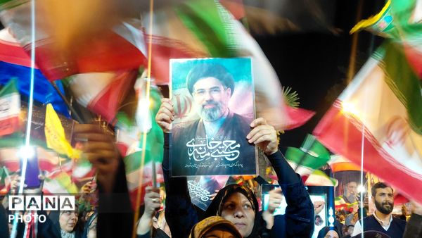 موج هفتاد و یکمین حضور پرشور البرزی‌ها در میادین