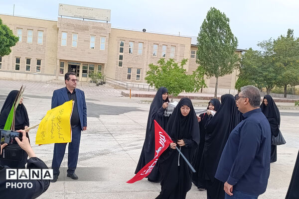 اعزام دانش‌آموزان و دانشجویان بجنوردی به مشهد برای حضور در آیین تشییع پیکر رهبر شهید
