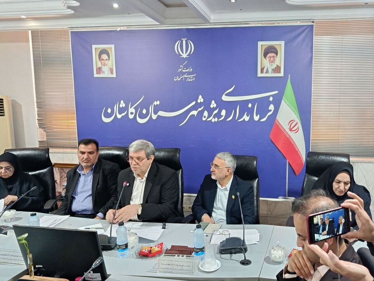 زنان سرپرست خانوار روستایی و ۲۰ درصد از زنان سرپرست خانوار شهری رایگان بیمه می‌شوند