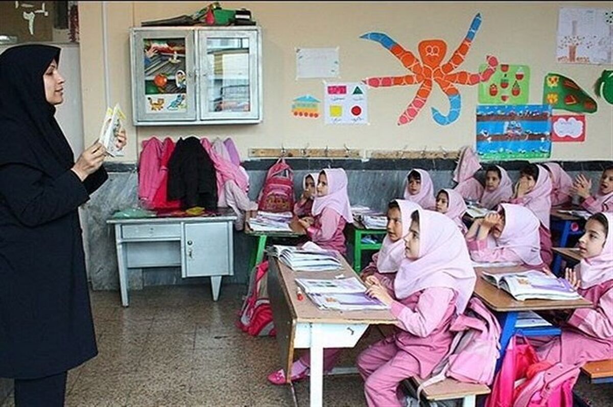 وابستگی دانش‌آموزان به معلمان، خودآموزی را به چالش می‌کشد