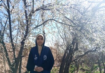 شکوفه دادن درختان روستای فیروزه