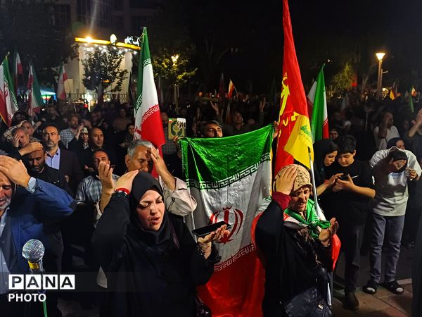 تجدید میثاق مردم استان البرز با رهبر معظم انقلاب در هشتادو پنجمین شب 