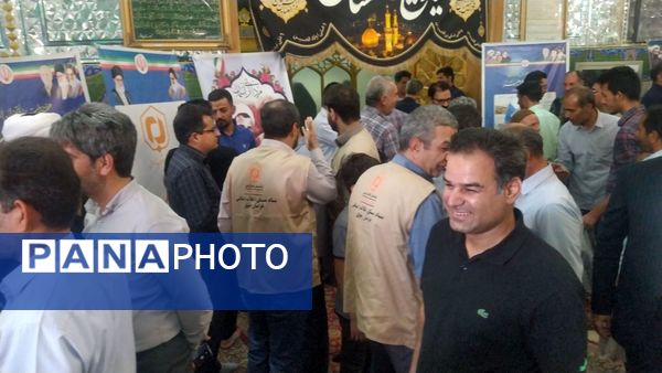 برپایی میز خدمت در کاشمر 