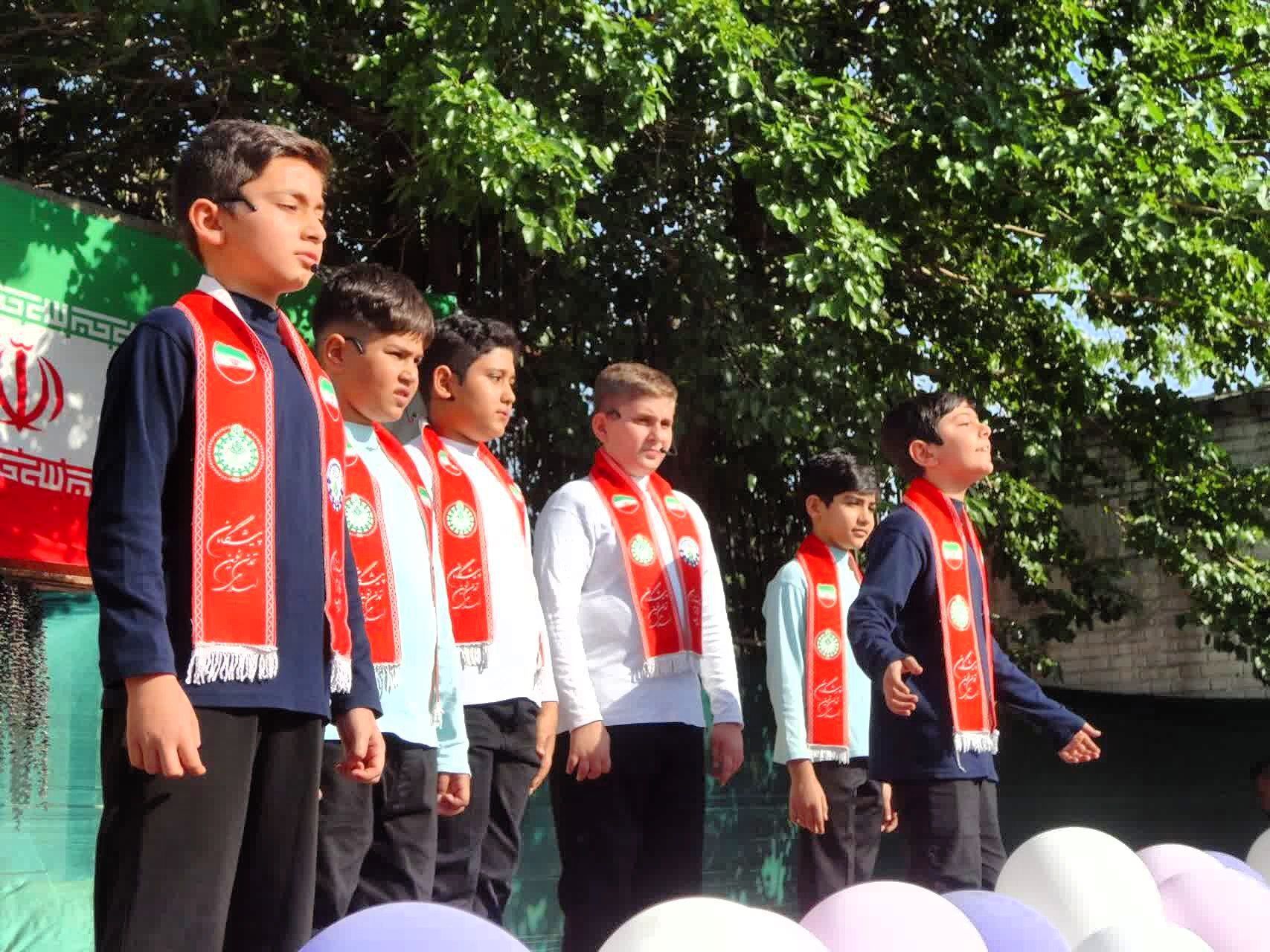 یادواره شهید امیرمحمد نظری در دبیرستان شهدای اطلاعات 