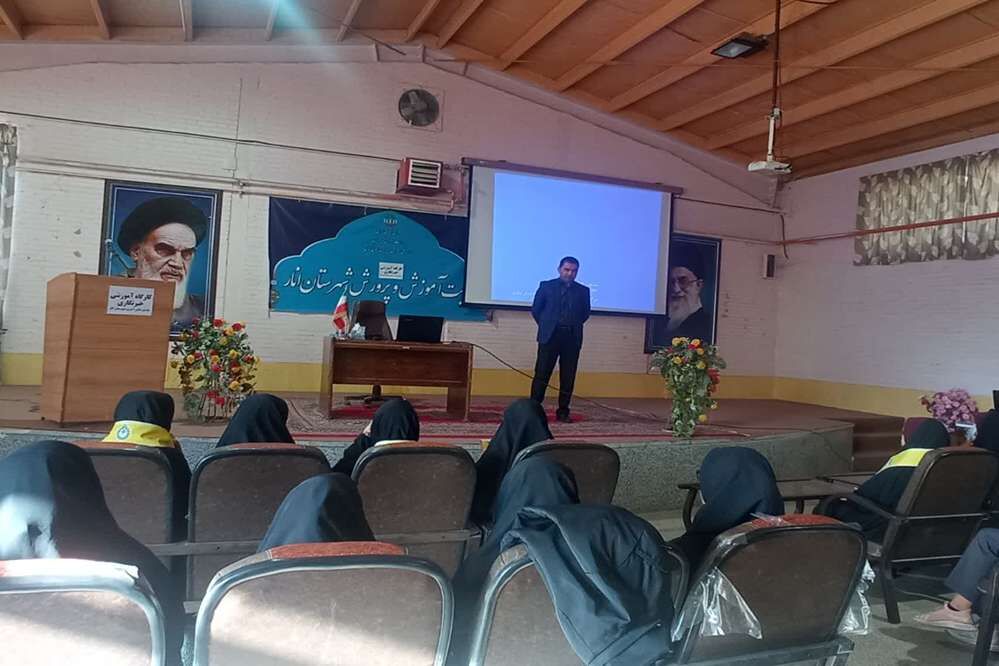 دوره آموزش خبرنگاری شهرستان انار