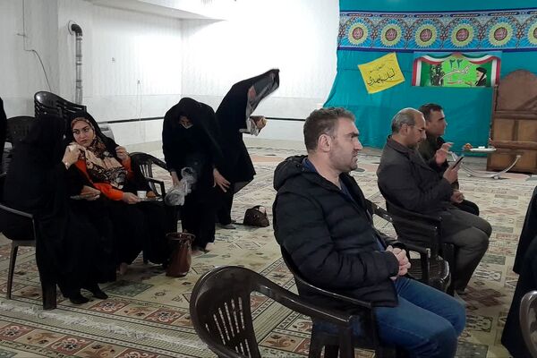 مراسم ایام الله دهه فجر در دبیرستان معارف صدرای ولایت