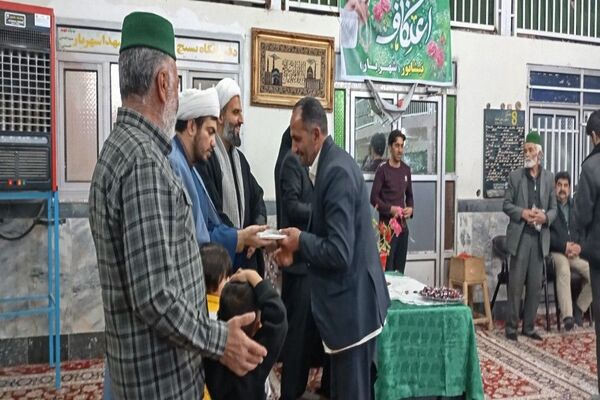 اختتامیه اعتکاف دانش‌آموزی در مسجد جامع شهر بار نیشابور