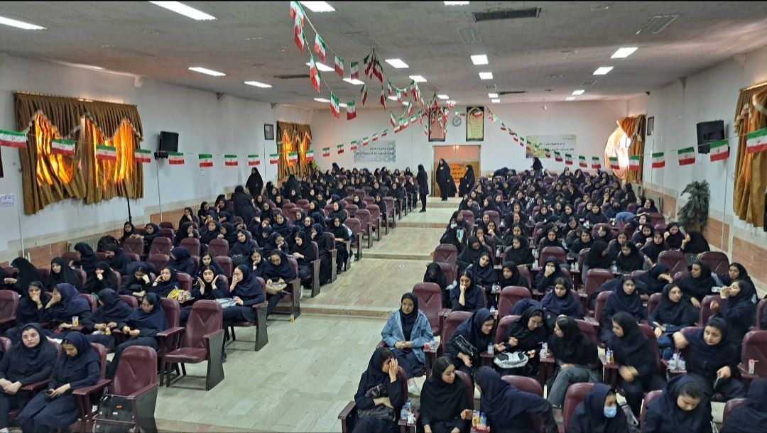 راه‌اندازی پایگاه ارتقای مهارت‌های تحصیلی و انتخاب رشته کنکور سراسری در شهرستان محلات