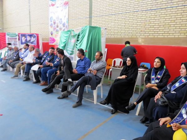اردوی تمشک در بام و صفی آباد 