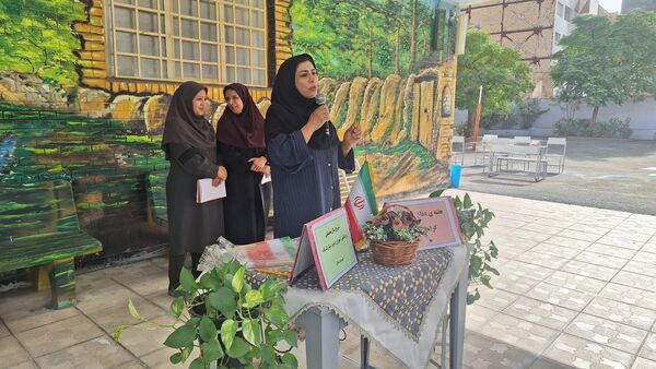 جشن جوانه ها در دبیرستان فیاض