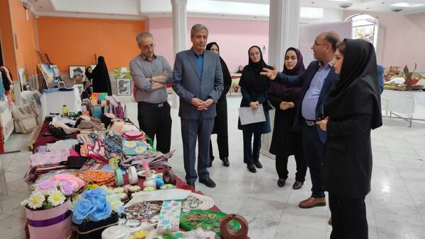 فرماندار کاشمر از نمایشگاه معلولان و مراکز حساس شهرستان بازدید کرد