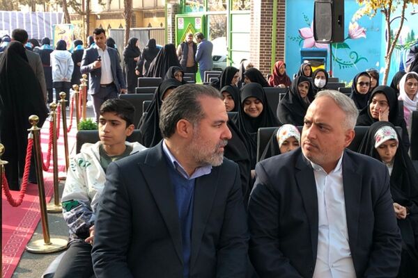 آیین نواختن زنگ پژوهش در ناحیه دو شهرری 