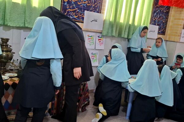 طنین زنگ انقلاب در مدارس شهرستان شهریار 
