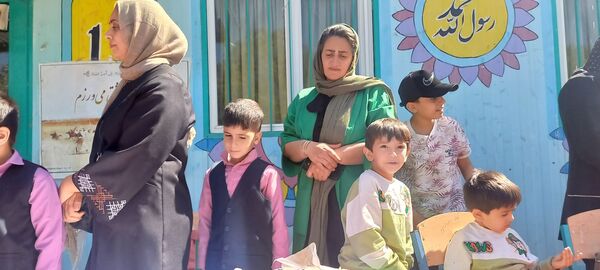 برپایی بازارچه کسب و کار در آموزشگاه امام جعفر صادق(ع)