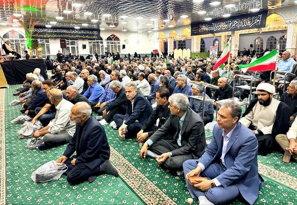 همایش فدائیان رهبر در کاشمر 