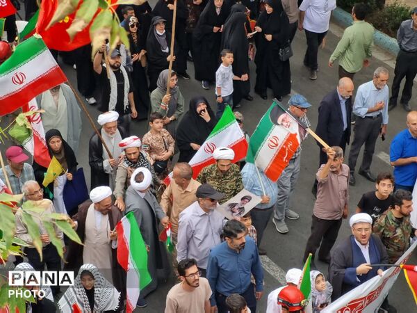 اصفهان در مسیر «جان‌فدا»؛ از میدان آزادی تا گلستان شهدا