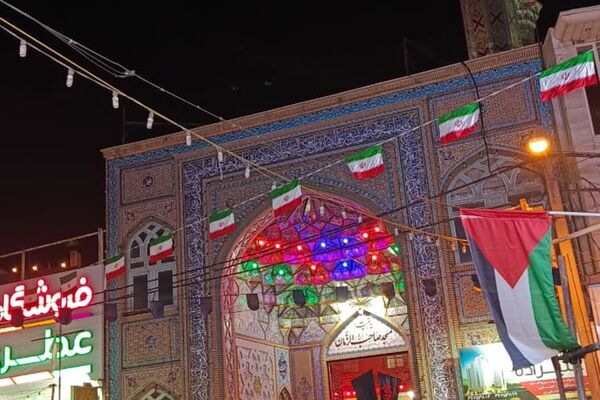 تشییع نمادین حضرت زهرا(س) با اشک و ارادت
