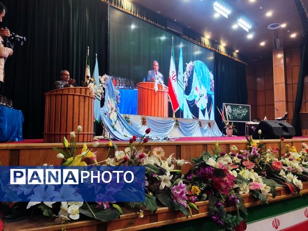 بزرگداشت مقام معلم در منطقه ۱۵