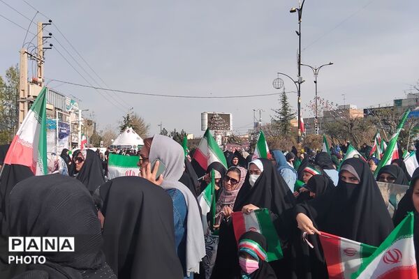 اجتماع بزرگ دختران ایران به مناسبت ولادت حضرت معصومه (س) و روز دختر در پردیس