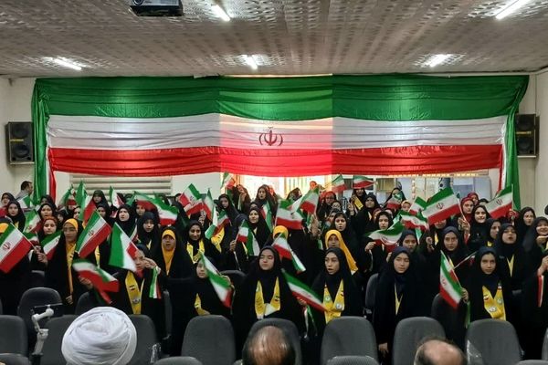 زنگ انقلاب در اسلامشهر طنین‌انداز شد