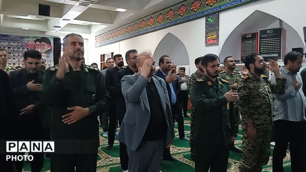مراسم گرامیداشت چهارمین روز تدفین «امام شهید» در مسجد جامع دولت‌آباد