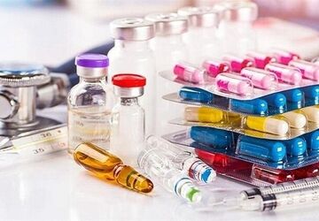 پرداخت مطالبات داروخانه‌ها و مراکز درمانی بخش خصوصی و دولتی