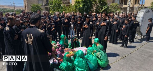 روستای ازناو غرق در ماتم عاشورای حسینی