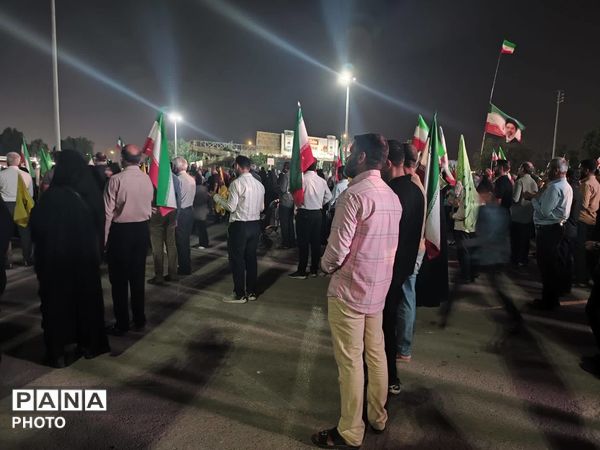 حماسه حضور؛ اجتماع بزرگ مردم بندرعباس