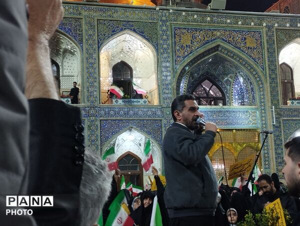 از جنگ تا اجتماع عظیم محکومیت جنایت کاران در حرم مطهر رضوی 