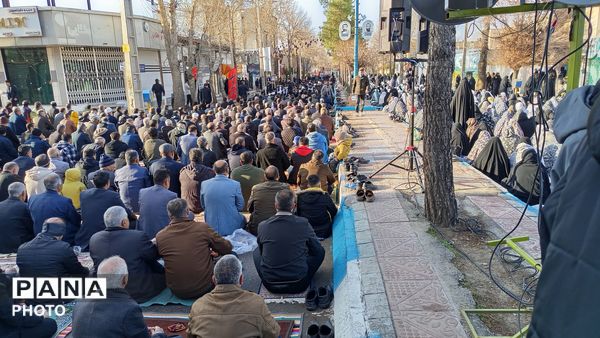 نماز عید فطرجشن پایان یک ماه بندگی شهرستان سلسله