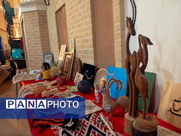 اختتامیه جشنواره هنری «فردا» و نمایشگاه آثار دانش‌آموزان ناحیه یک یزد