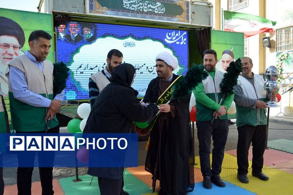 عطر رضوی در جشن نیمه شعبان مدرسه حکمت