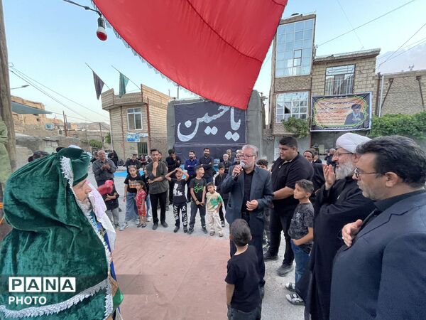 حضور امام جمعه و شهردار کاشمر در مراسم مقتل خوانی روستای طرق
