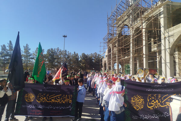 همایش نوگلان فاطمی در شهر بهمن