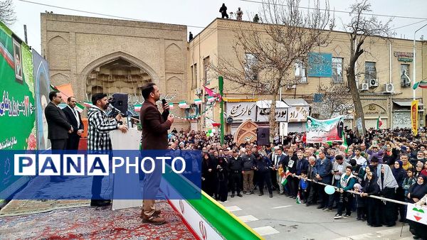 راهپیمایی یوم الله۲۲بهمن در شهرستان نیشابور 